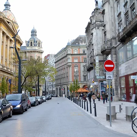 Central Apartments Budapest Lägenhet