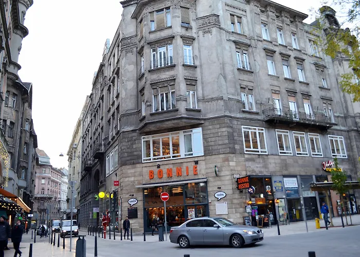 Central Apartments Budapest Hotell *