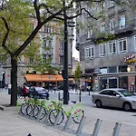 Otel Central Apartments Budapest Budapeşte